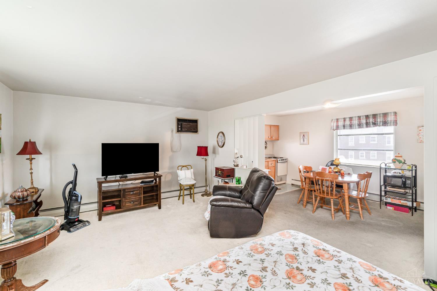 4206 Lafayette Avenue