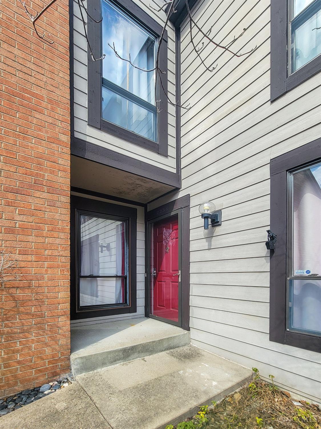 2256 Clough Ridge Drive, Anderson Twp, Ohio image 3