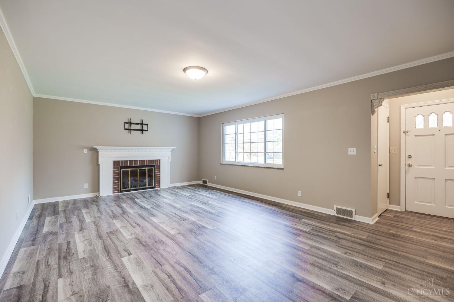 272 W Stroop Road, Kettering, Ohio image 8