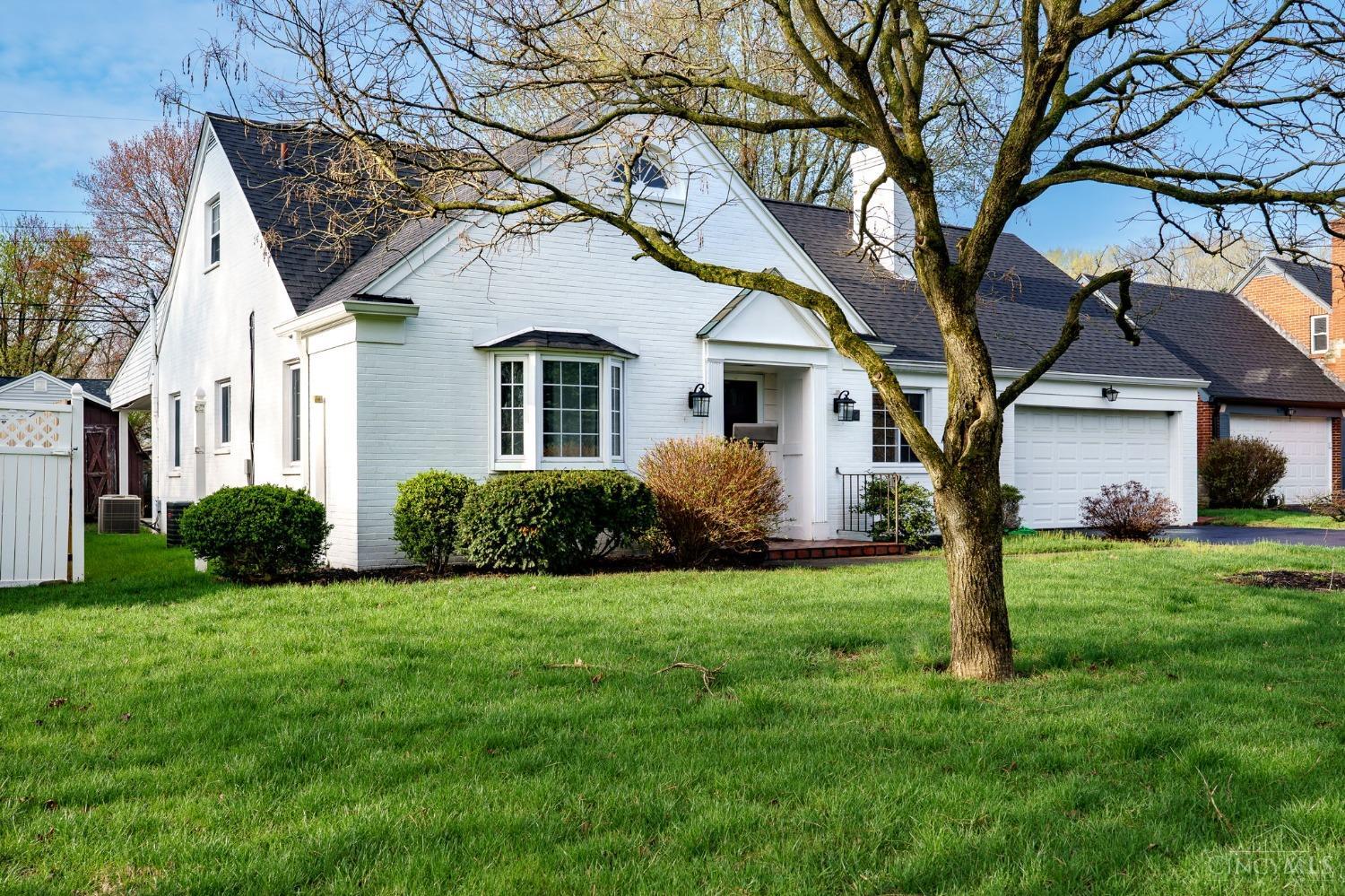 272 W Stroop Road, Kettering, Ohio image 4