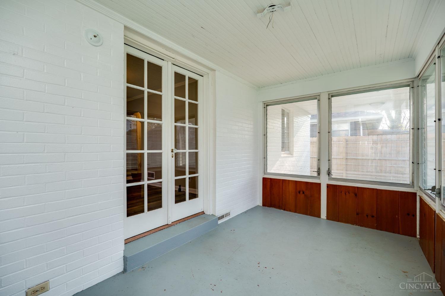 272 W Stroop Road, Kettering, Ohio image 14
