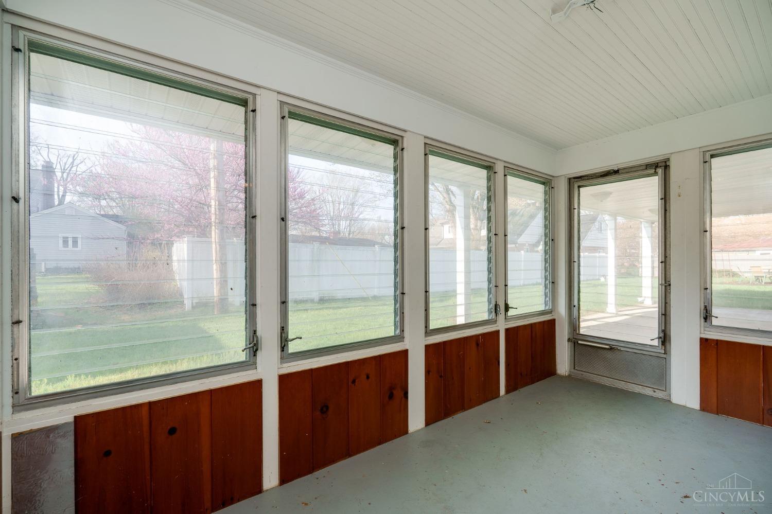 272 W Stroop Road, Kettering, Ohio image 13