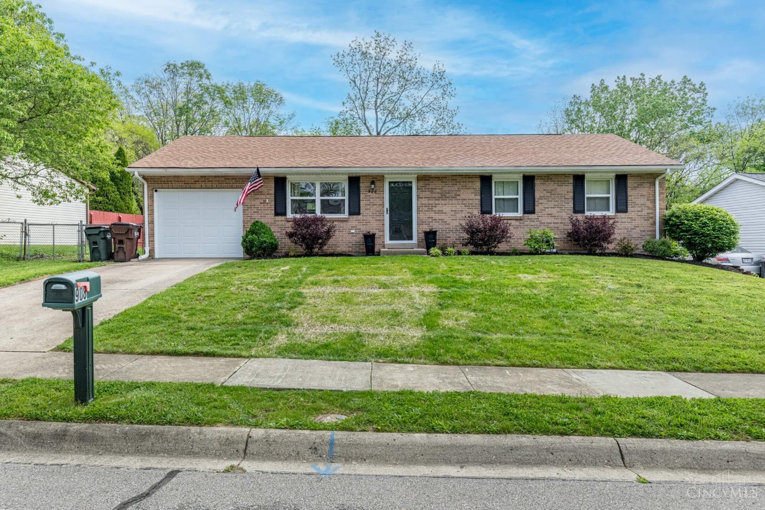 908 Brookside Avenue, Lebanon, Ohio image 2