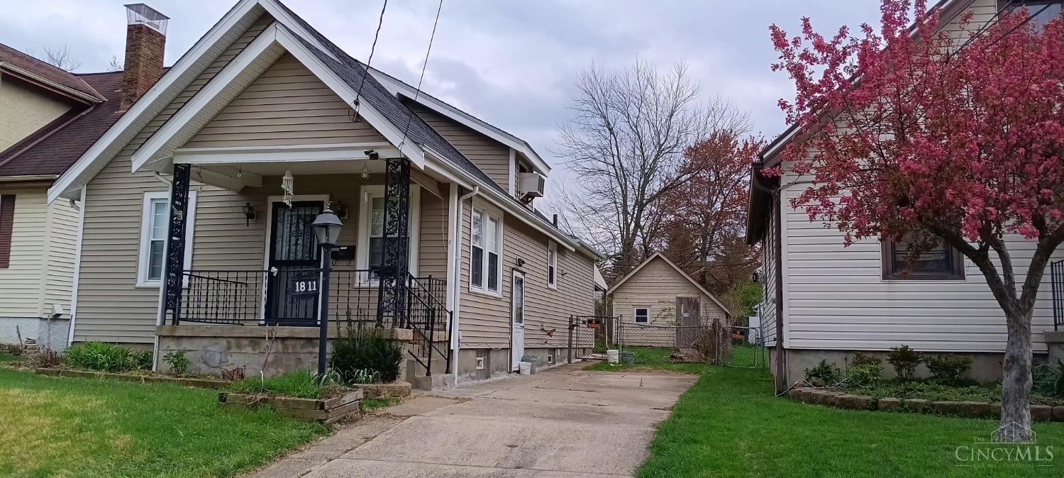 1811 Sterling Avenue, North College Hill, Ohio image 1