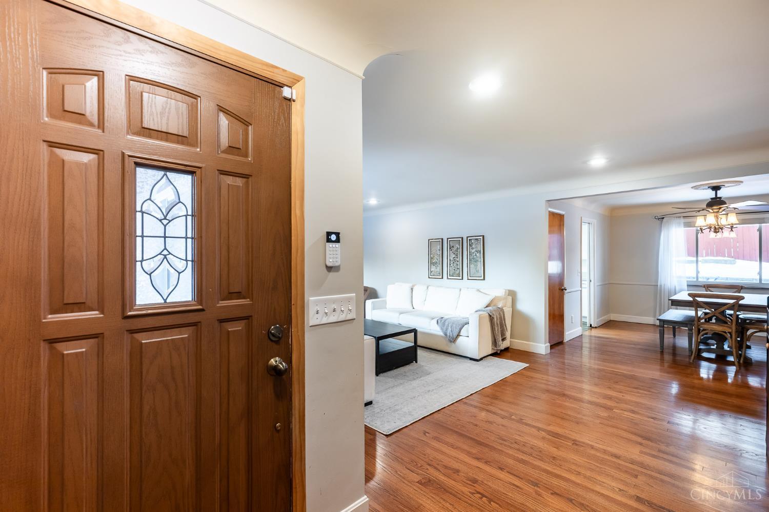 5406 Moundcrest Drive