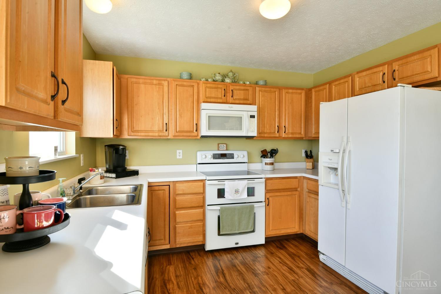 Middletown, Ohio 45042, United States, 3 Bedrooms Bedrooms, ,3 BathroomsBathrooms,Residential,Pending,25685