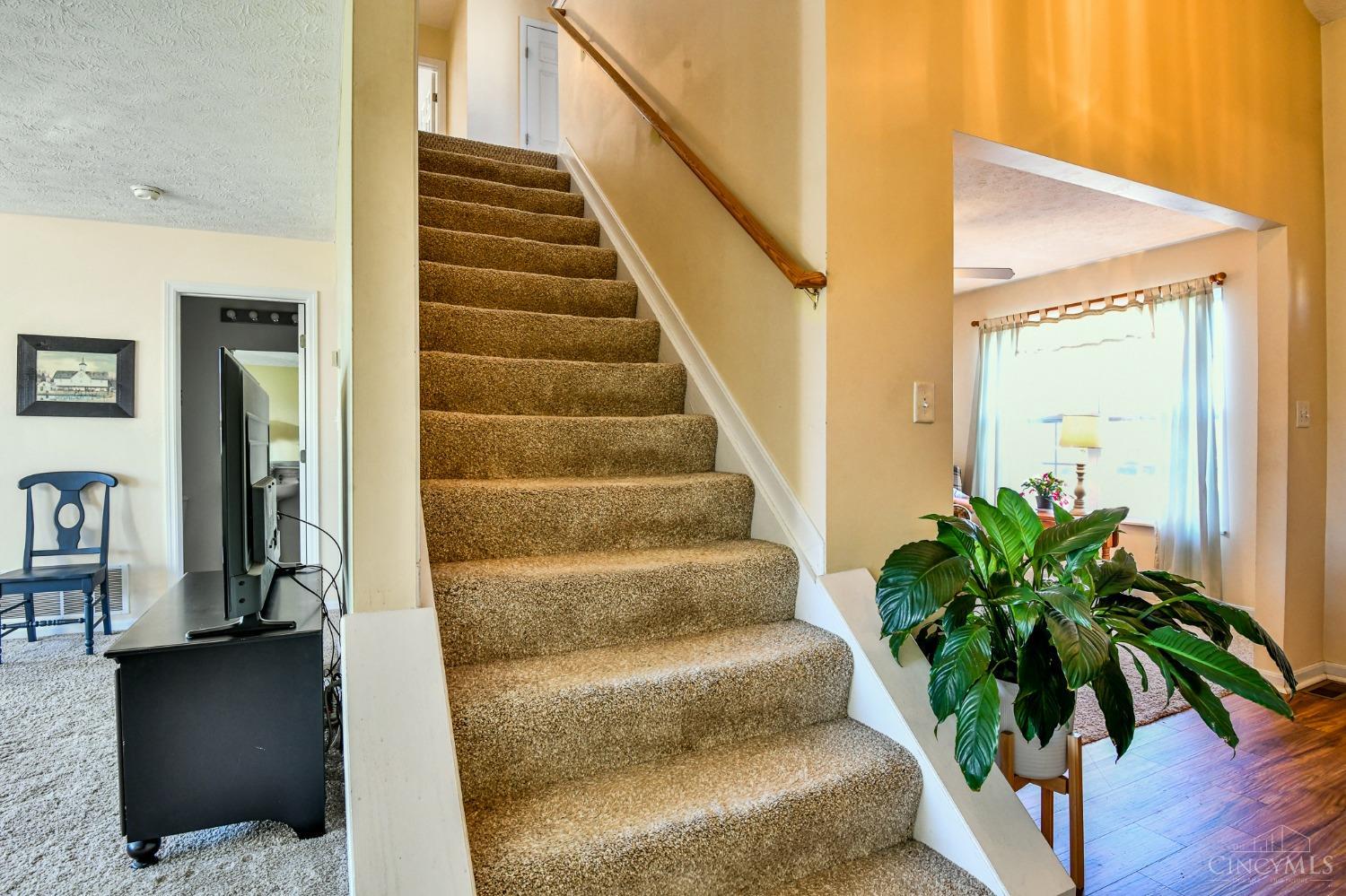 Middletown, Ohio 45042, United States, 3 Bedrooms Bedrooms, ,3 BathroomsBathrooms,Residential,Pending,25685