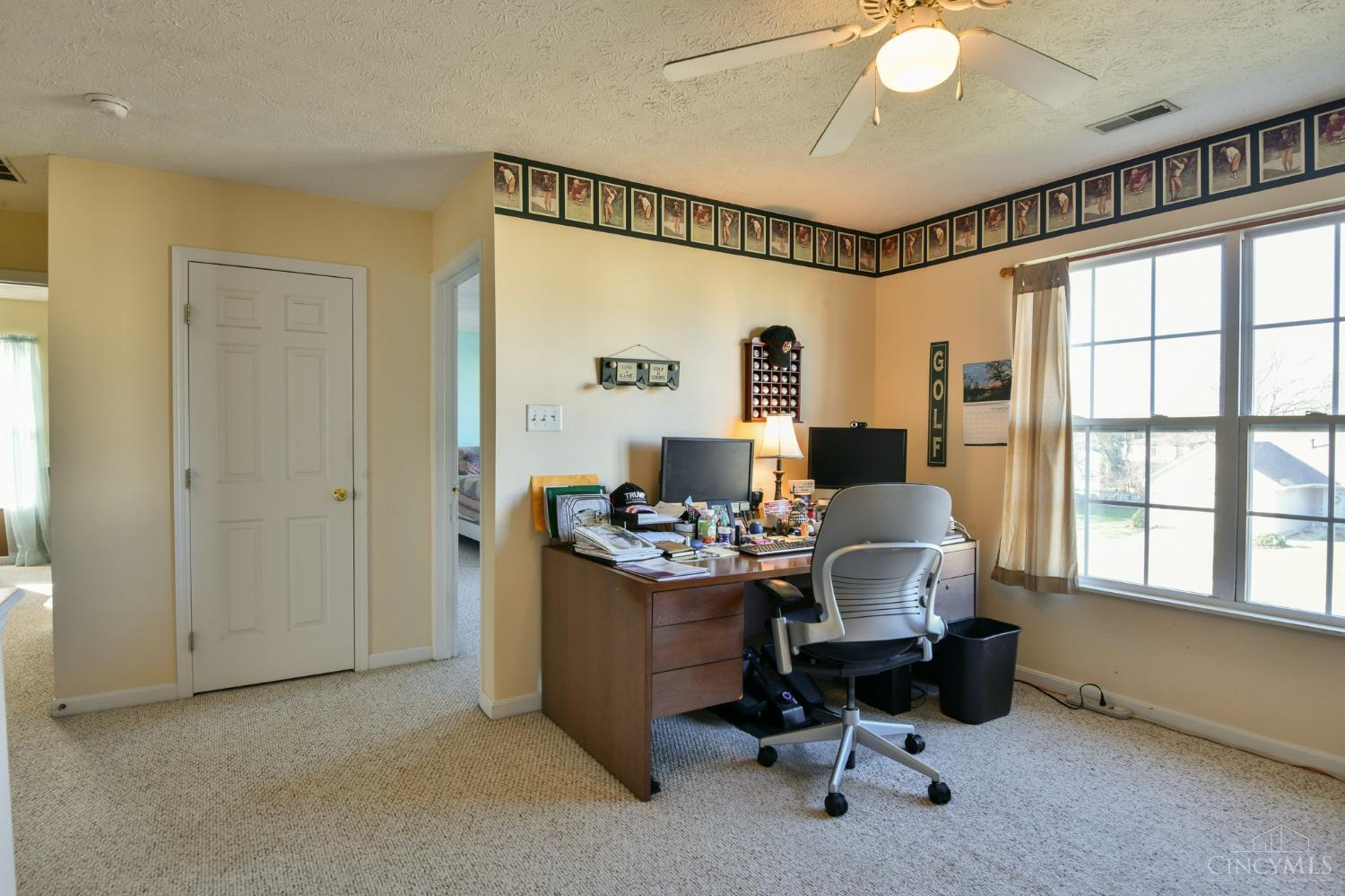 Middletown, Ohio 45042, United States, 3 Bedrooms Bedrooms, ,3 BathroomsBathrooms,Residential,Pending,25685