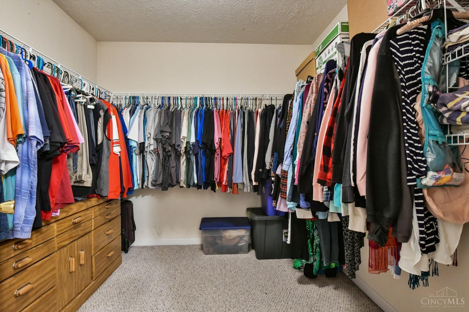 Middletown, Ohio 45042, United States, 3 Bedrooms Bedrooms, ,3 BathroomsBathrooms,Residential,Pending,25685