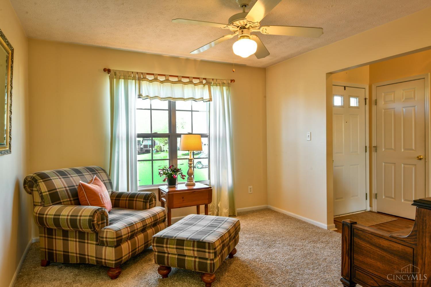 Middletown, Ohio 45042, United States, 3 Bedrooms Bedrooms, ,3 BathroomsBathrooms,Residential,Pending,25685