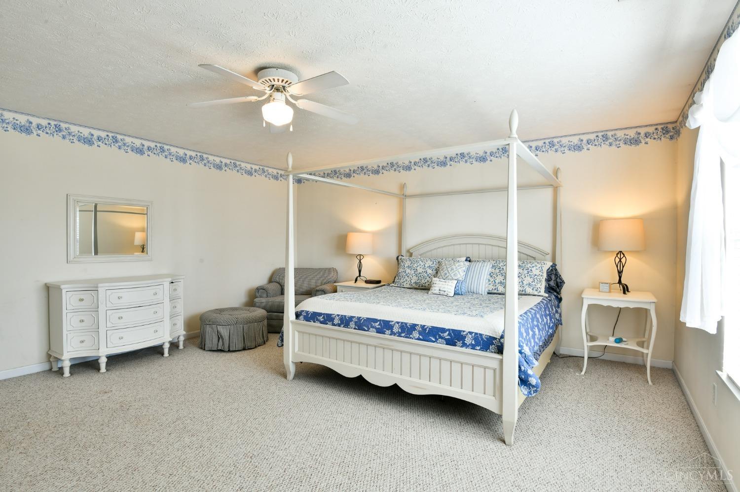 Middletown, Ohio 45042, United States, 3 Bedrooms Bedrooms, ,3 BathroomsBathrooms,Residential,Pending,25685