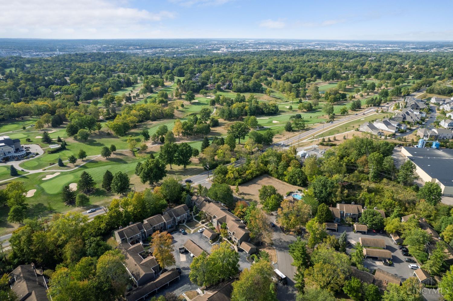 9977 Timbers Drive, Blue Ash, Ohio image 30