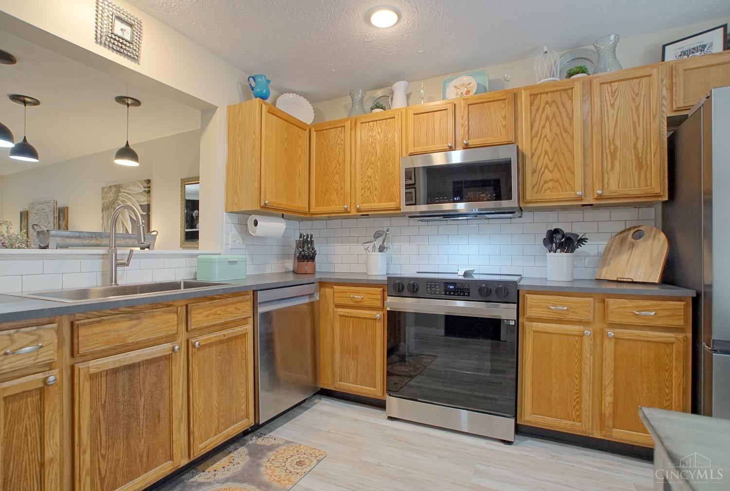 4068 Spanish Bay Drive, Mason, Ohio image 7