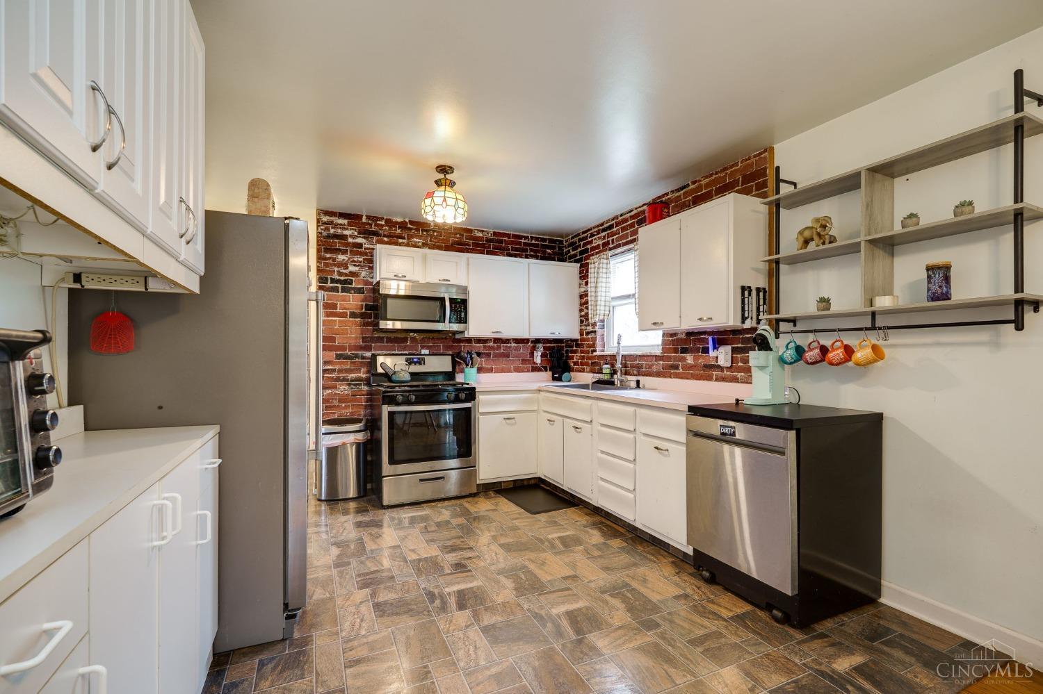 2995 Libra Lane, Colerain Twp, Ohio image 11