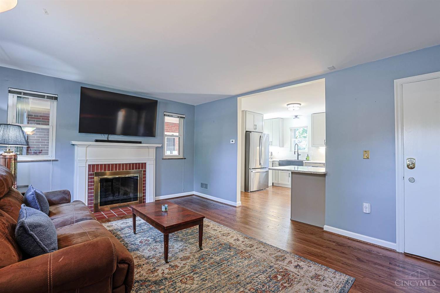 7007 Wooster Pike
