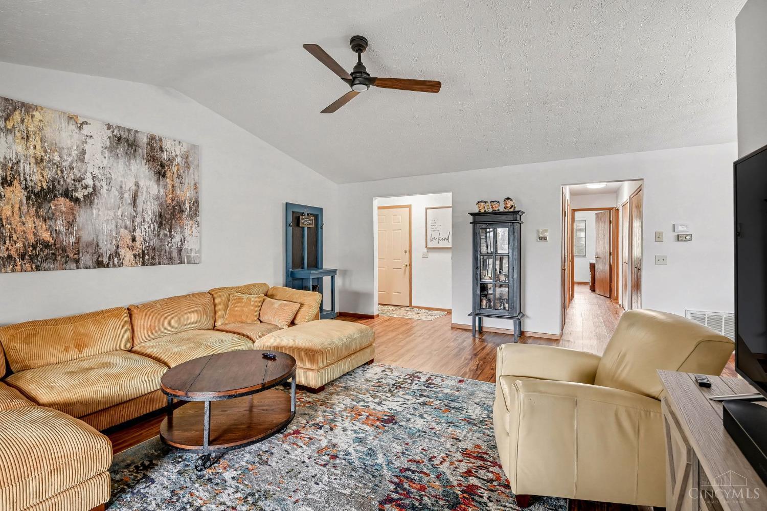 3963 School Section Road 32