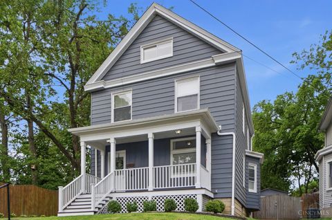 Photo of 2915 Cadillac Avenue, Cincinnati, OH 45209 (MLS # 1877086)
