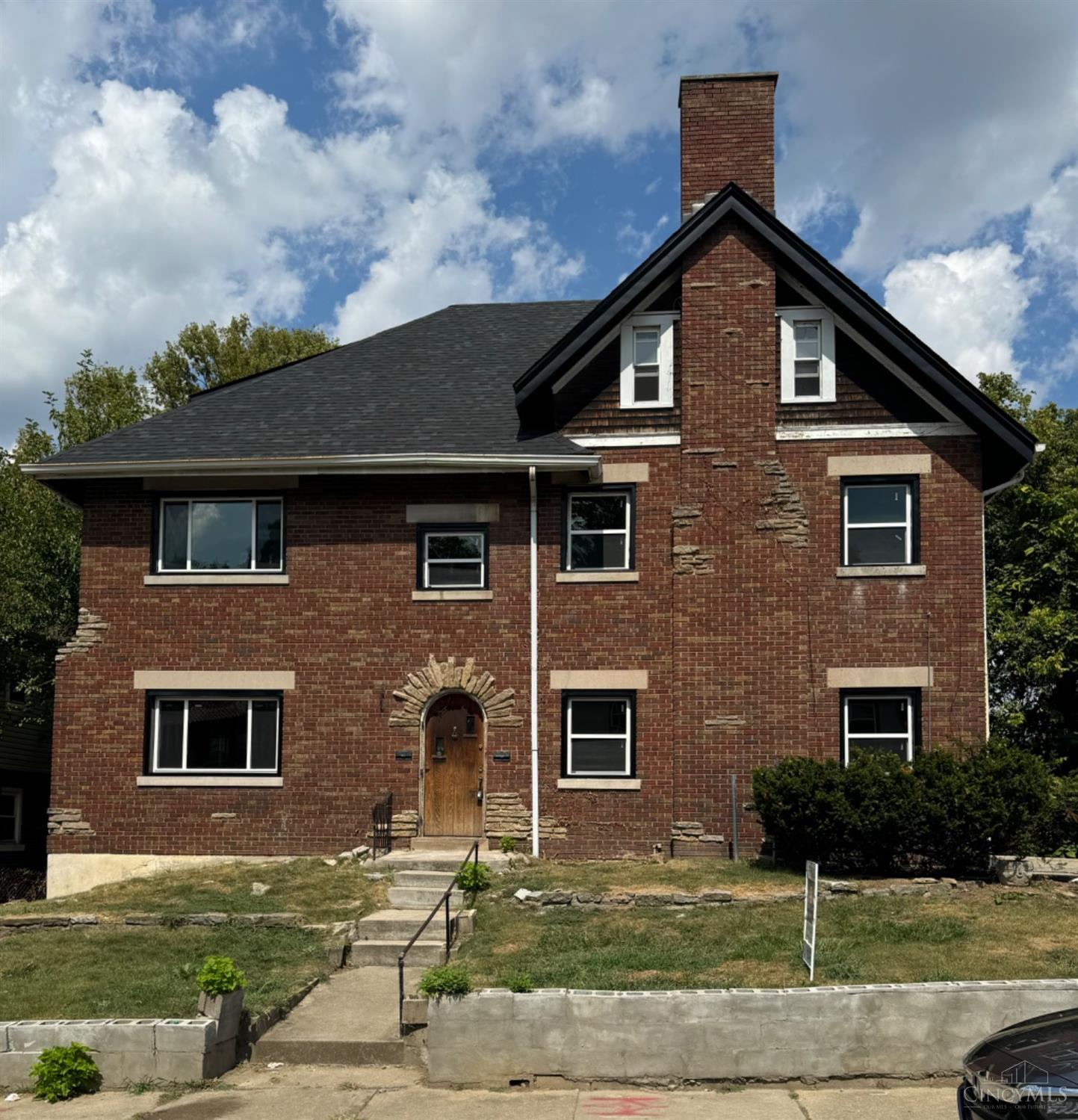 View Cincinnati, OH 45229 house