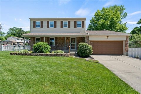 Photo of 1996 Robinway Drive, Anderson Township, OH 45230 (MLS # 1878807)
