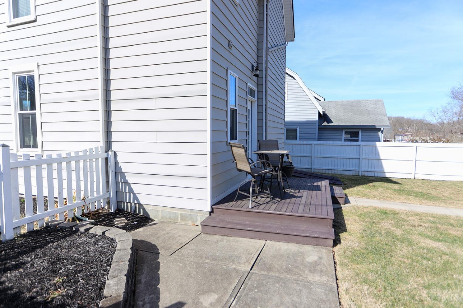 384 Bridge Street, Miami Twp, Ohio image 43