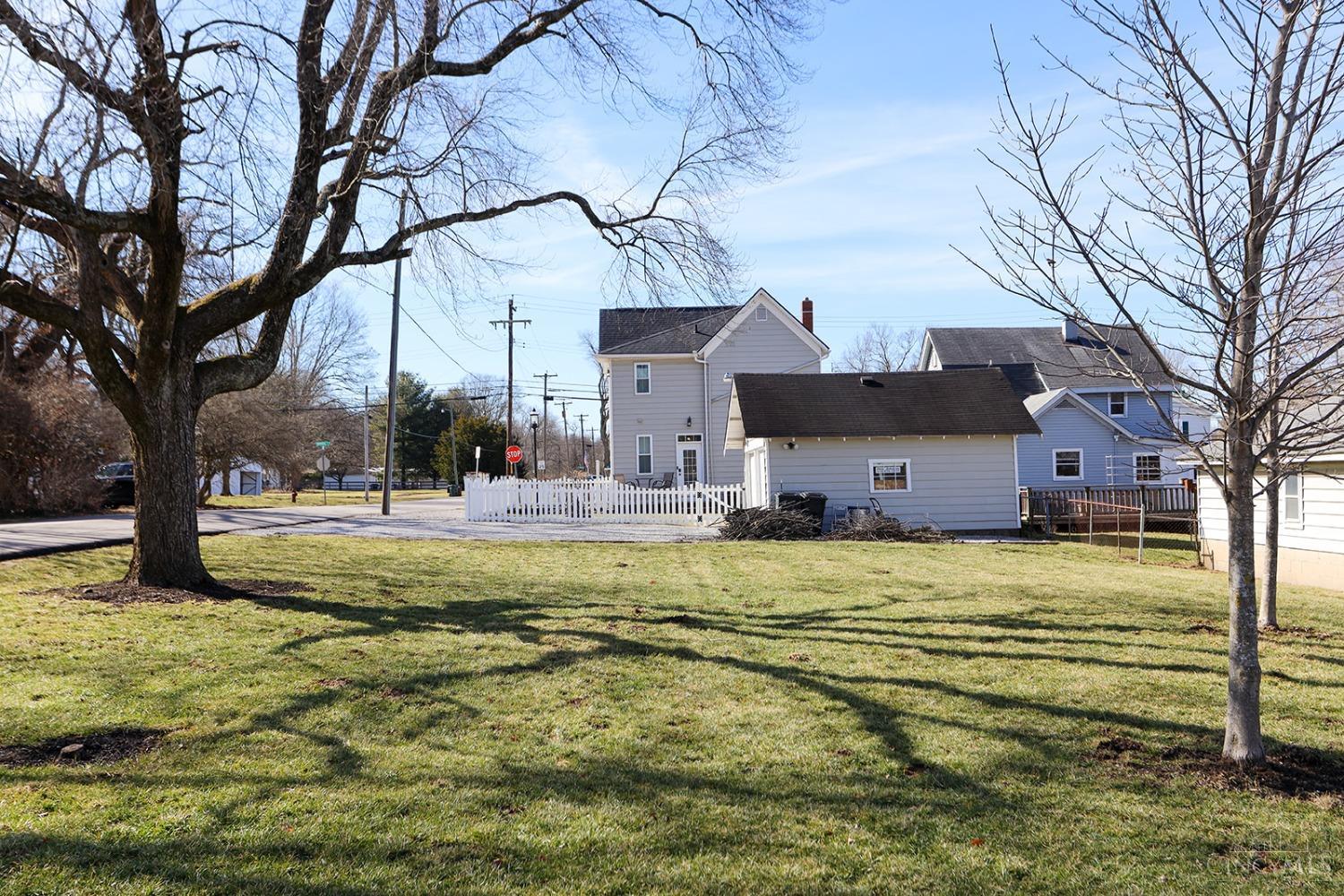 384 Bridge Street, Miami Twp, Ohio image 39