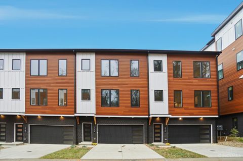 3758 Miami Run 15 Mariemont OH 45227