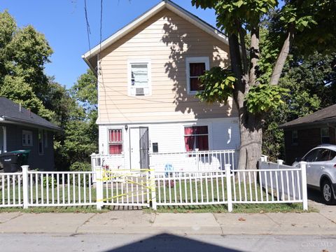 Photo of 2540 Ring Place, Cincinnati, OH 45205 (MLS # 1857943)