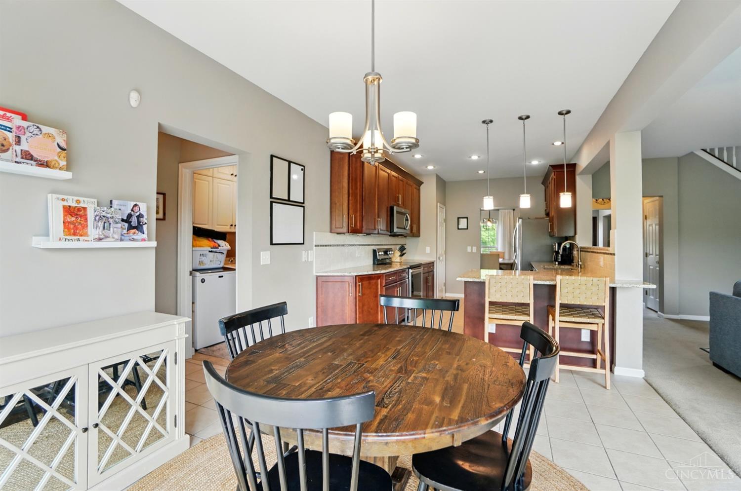583 Laurelwood Drive, Cleves, Ohio image 11