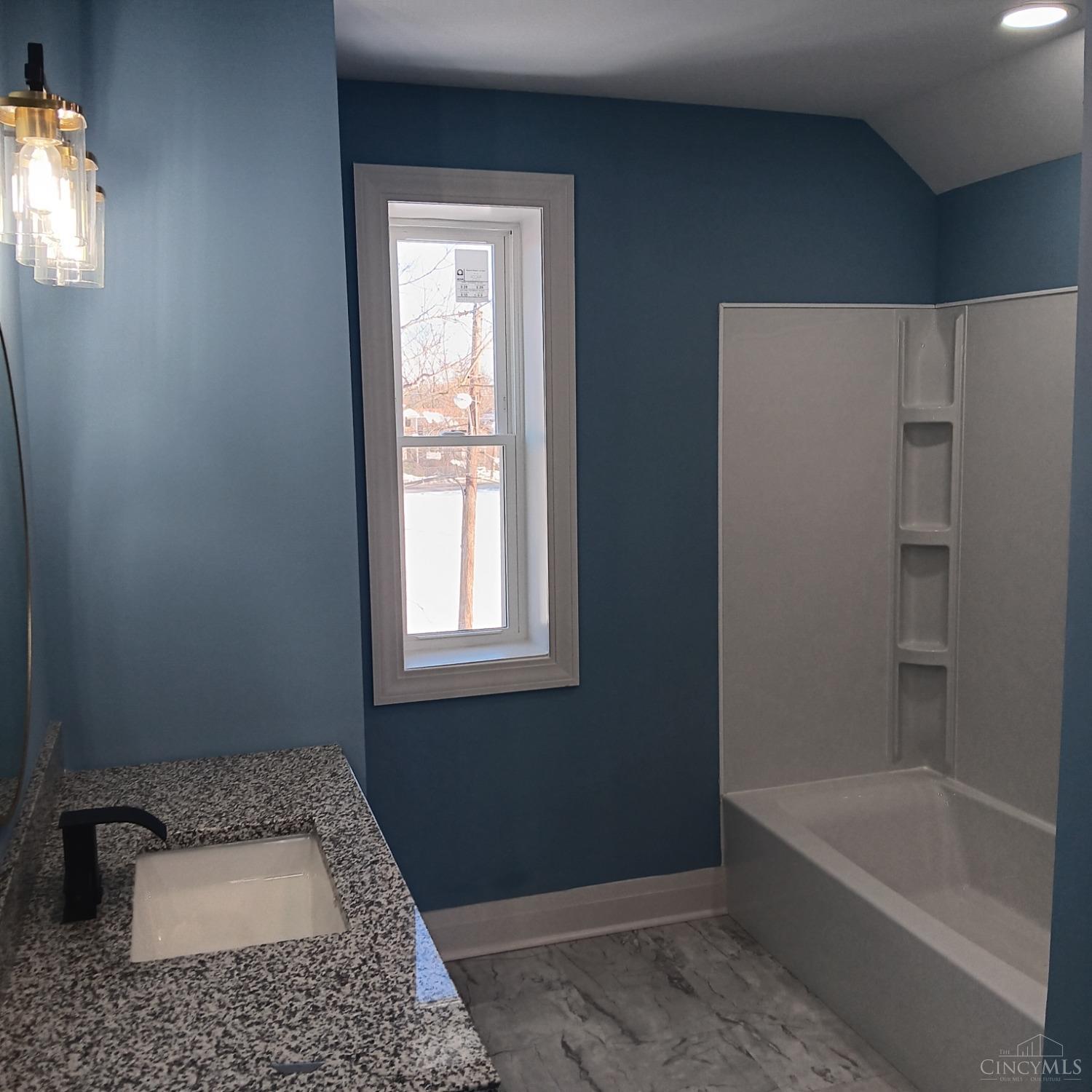 3064 Mchenry Avenue, Cincinnati, Ohio image 18