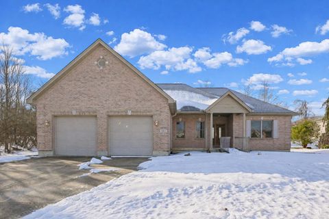 Photo of 3213 Robina Lane, Ross Township, OH 45013 (MLS # 1868530)