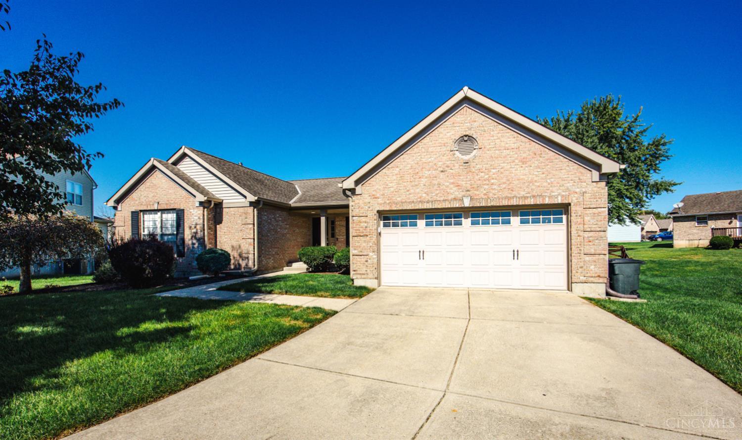 800 Autumn Court