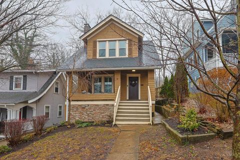 Photo of 3439 Pape Avenue, Cincinnati, OH 45208 (MLS # 1870070)
