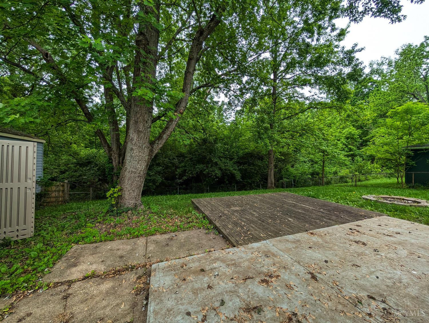 2347 Merriway Lane, Colerain Twp, Ohio image 13