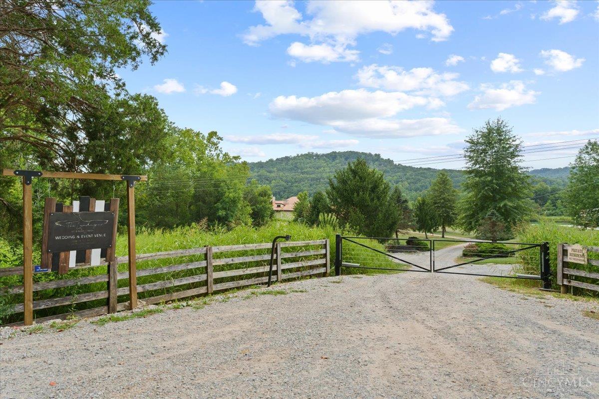 1805 Waggoner Riffle Road