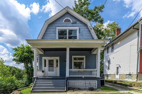 Homes For Sale - 3009 Marshall Avenue<br/> Cincinnati, OH 45220