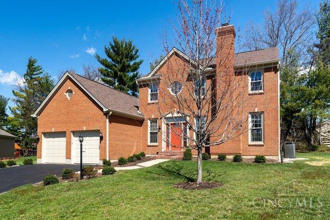 3766 Chimney Hill Drive, Blue Ash, Ohio image 3