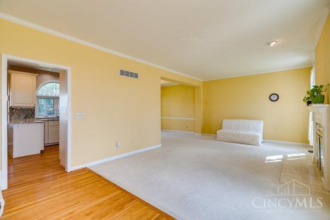 3766 Chimney Hill Drive, Blue Ash, Ohio image 9