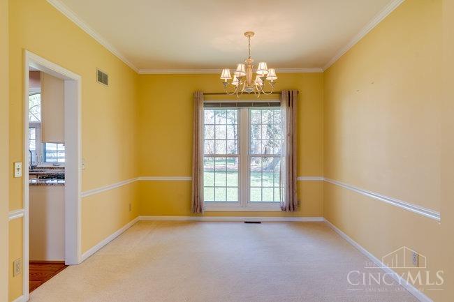 3766 Chimney Hill Drive, Blue Ash, Ohio image 12