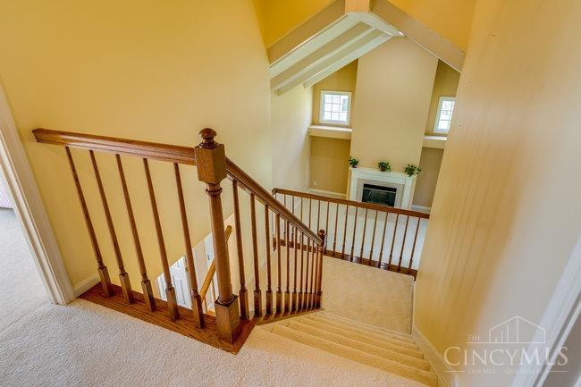 3766 Chimney Hill Drive, Blue Ash, Ohio image 25