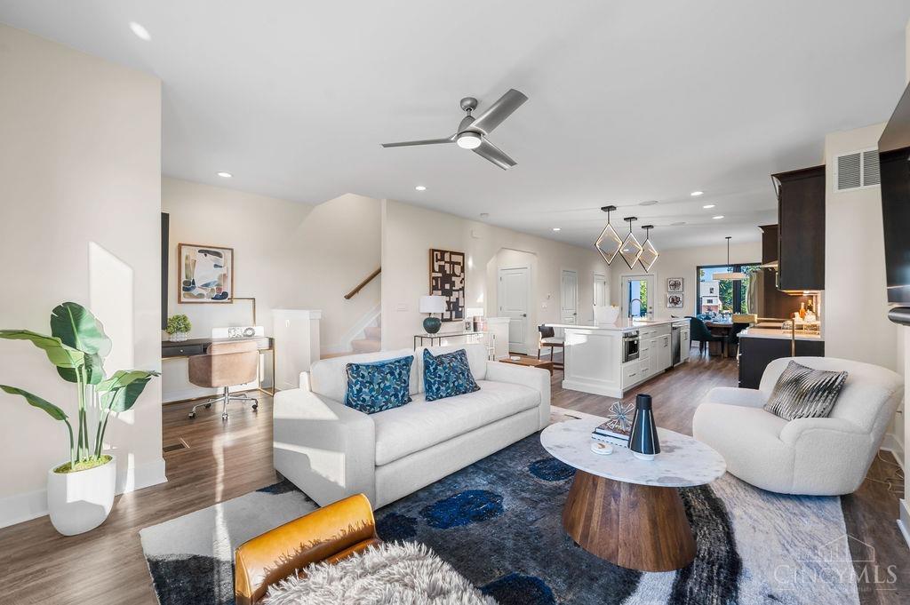 6233 Station Court Drive