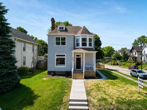 Homes For Sale - 2503 Melrose Avenue<br/> Hamilton County, Norwood, OH 45212