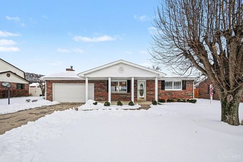 Photo of 1910 Campbell Drive, Aberdeen, OH 45101 (MLS # 1867561)