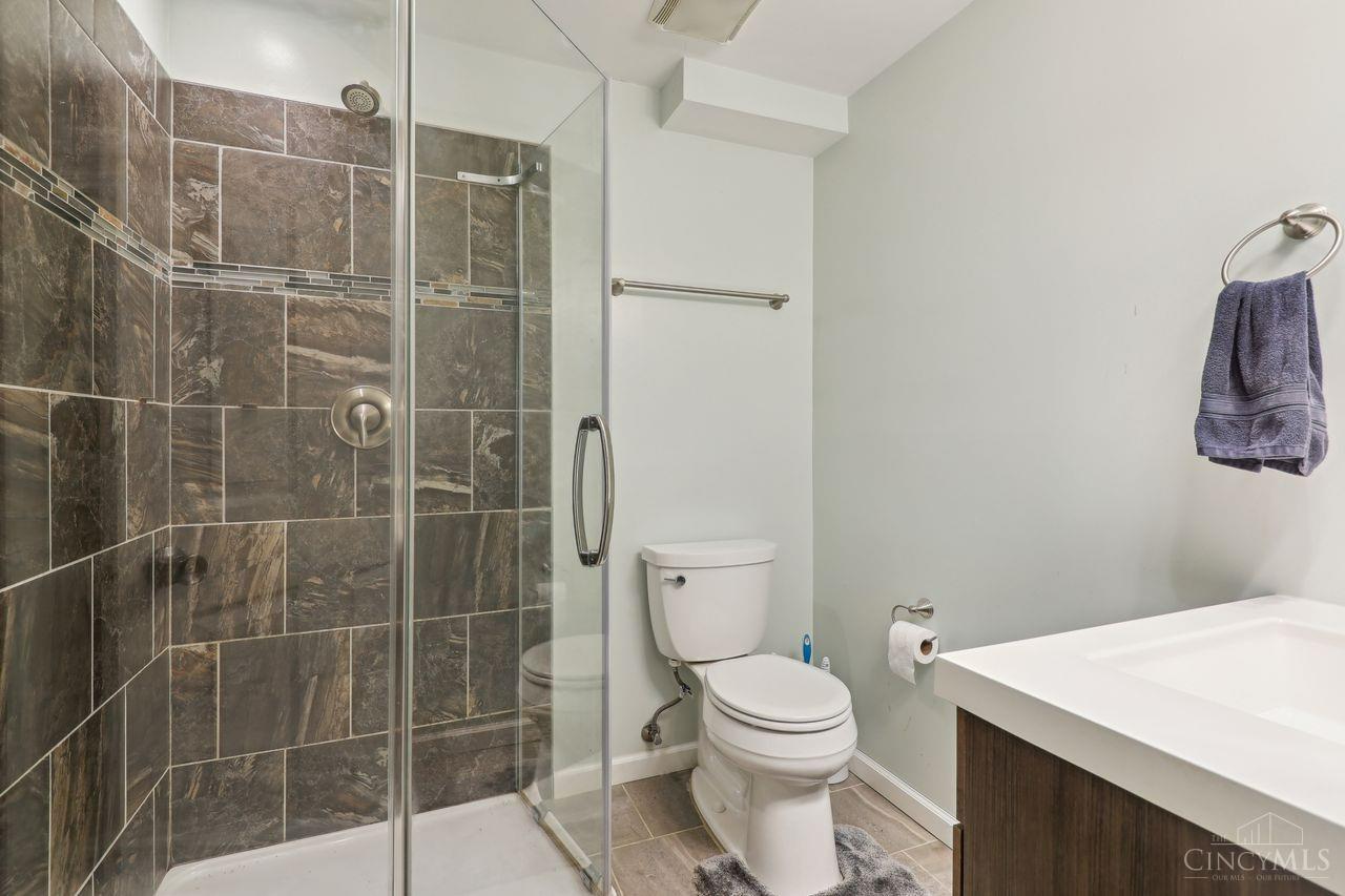 5781 Zaring Drive, West Chester, Ohio image 25