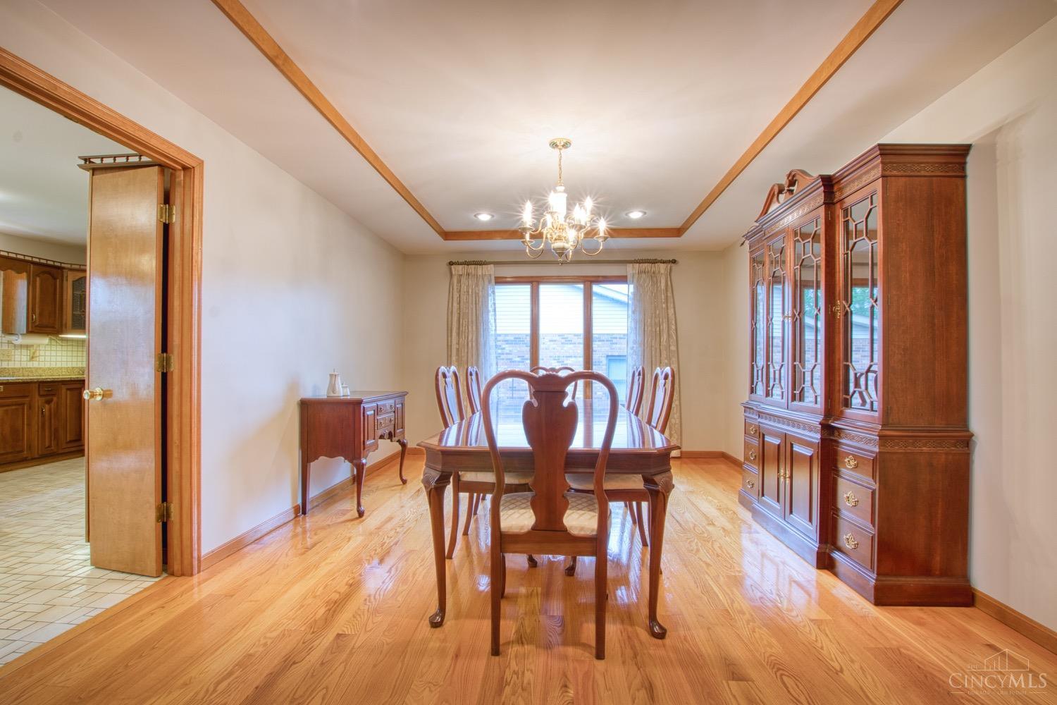 5591 Sigmon Way, Fairfield, Ohio image 8