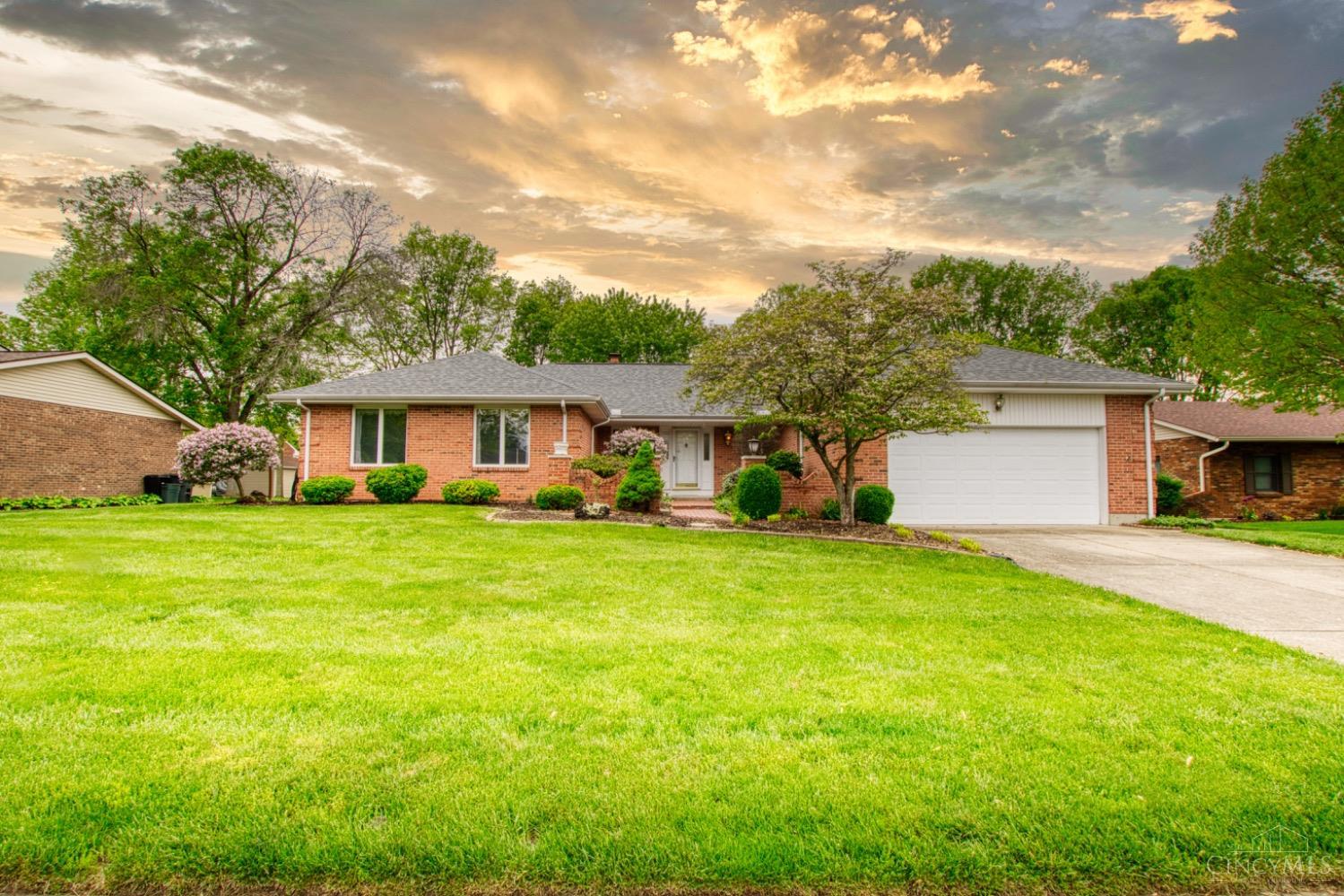 5591 Sigmon Way, Fairfield, Ohio image 1