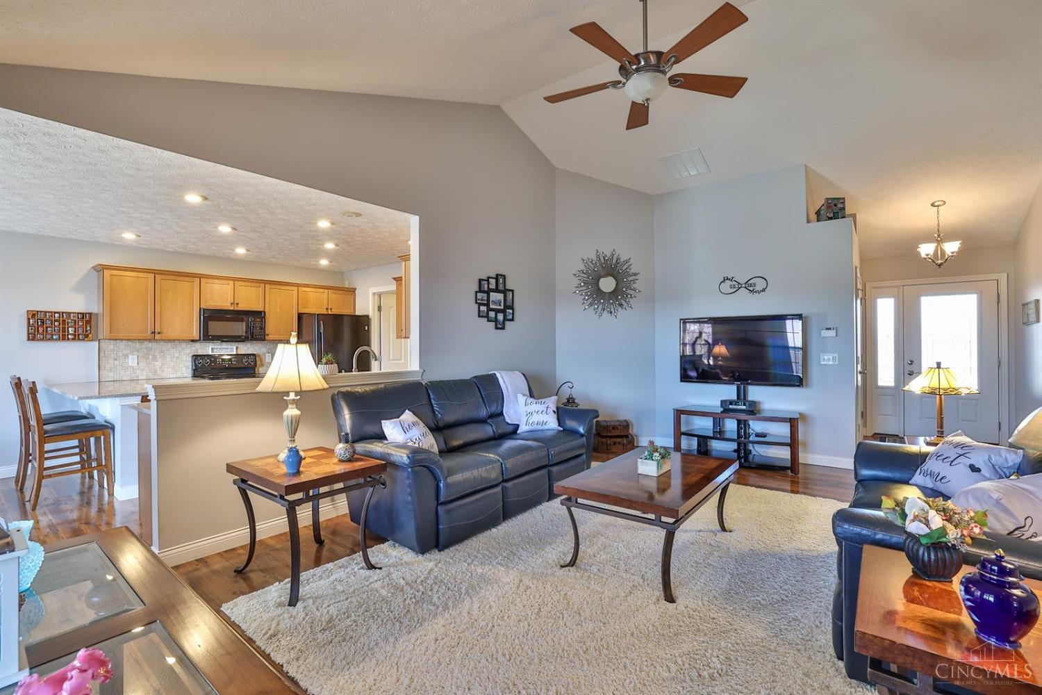 1254 Hermosa Drive, Troy, Ohio image 8