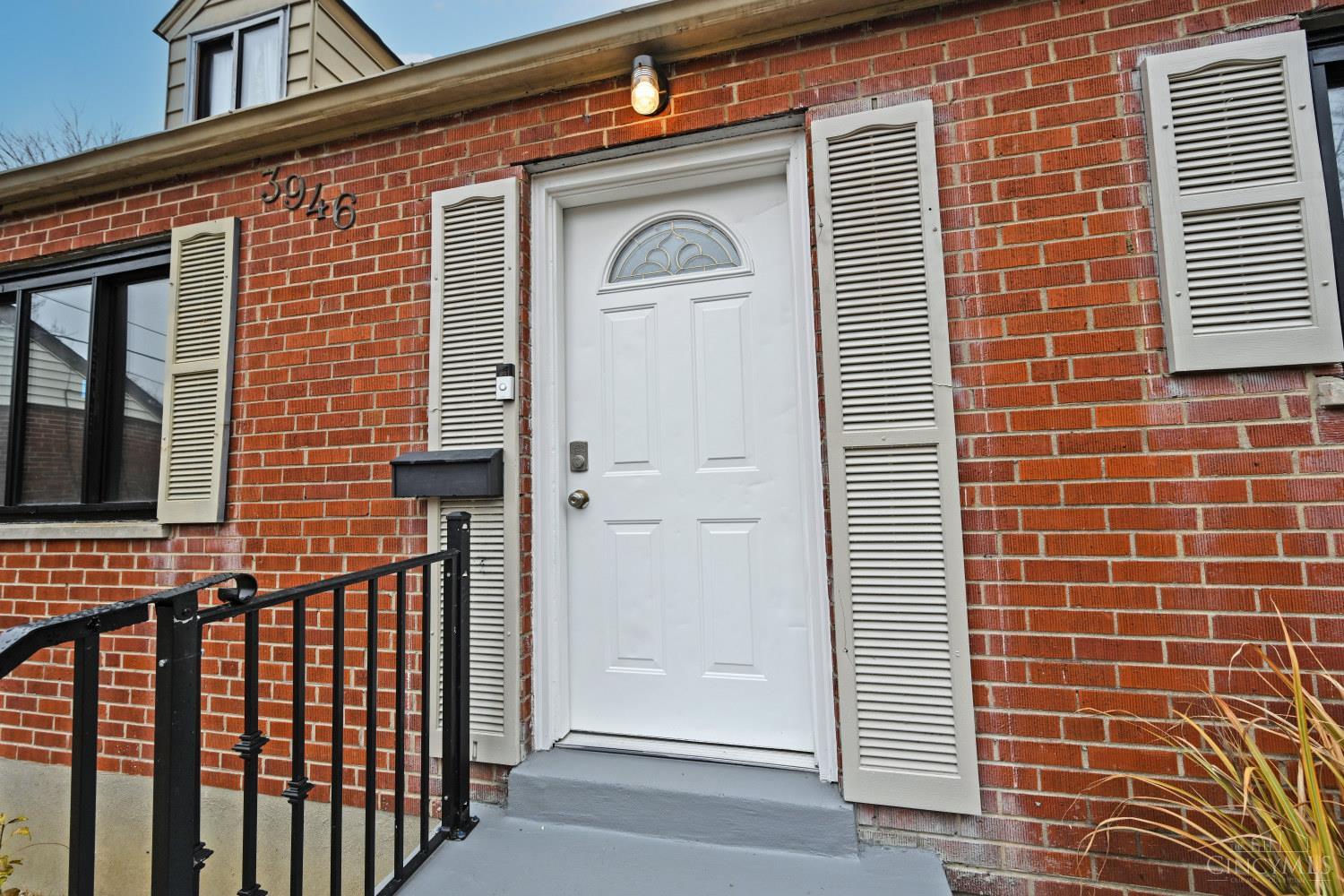 3946 Cedarwood Place