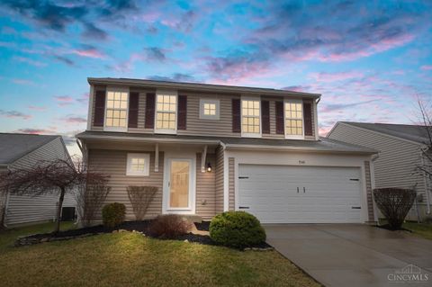 Homes For Sale - 5548 Castle Drive<br/> South Lebanon, OH 45065