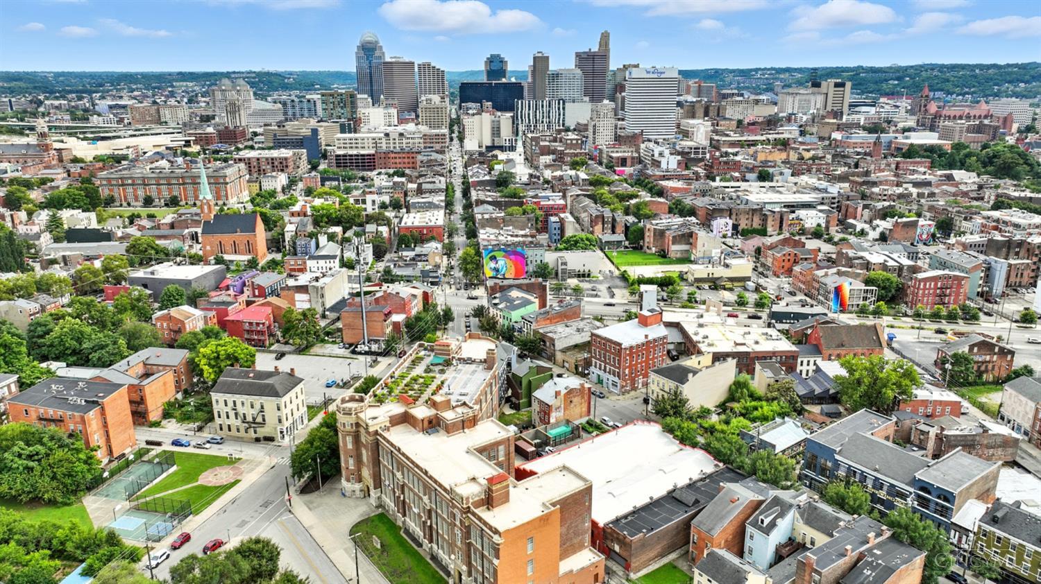 154 E McMicken Avenue