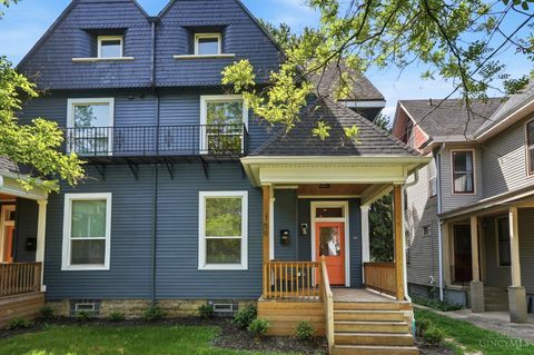 Photo of 759 McMakin Avenue, Cincinnati, OH 45232 (MLS # 1873380)